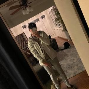 Meet your Posher, Cole